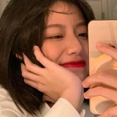 北极百货的秋乃小姐